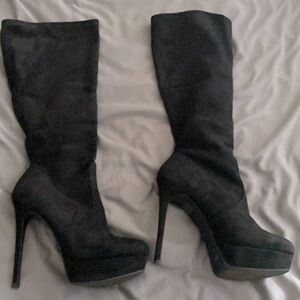 Black womens dress boots size 8.5M